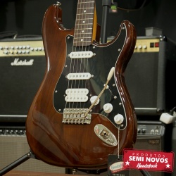 Fender Squier CV 70s HSS Stratocaster Walnut